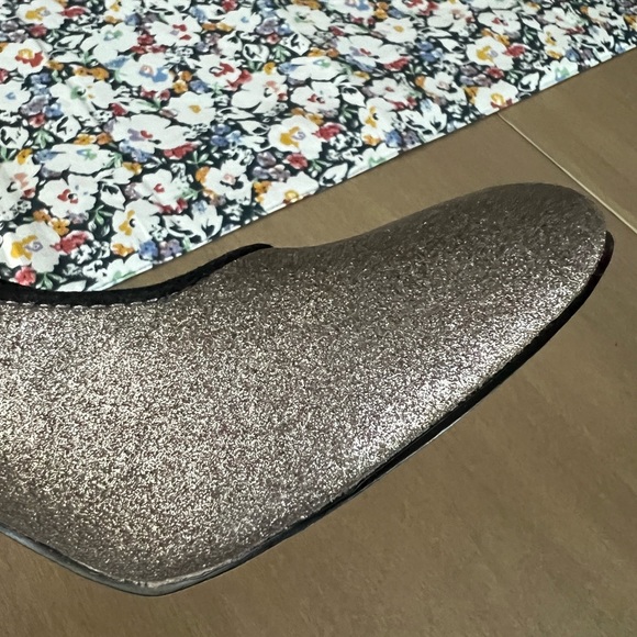 Botkier Women’s Heels - Picture 8 of 8